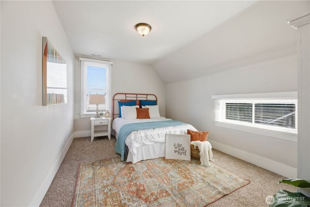 421 W Meeker, Puyallup, WA 98371