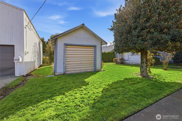 421 W Meeker, Puyallup, WA 98371