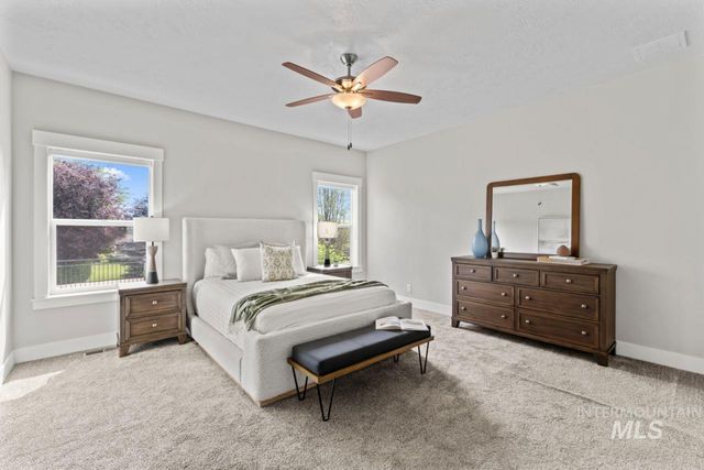 12462 S Sunrise Mist Loop, Nampa, ID 83686