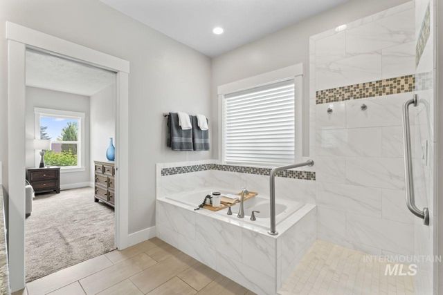 12462 S Sunrise Mist Loop, Nampa, ID 83686
