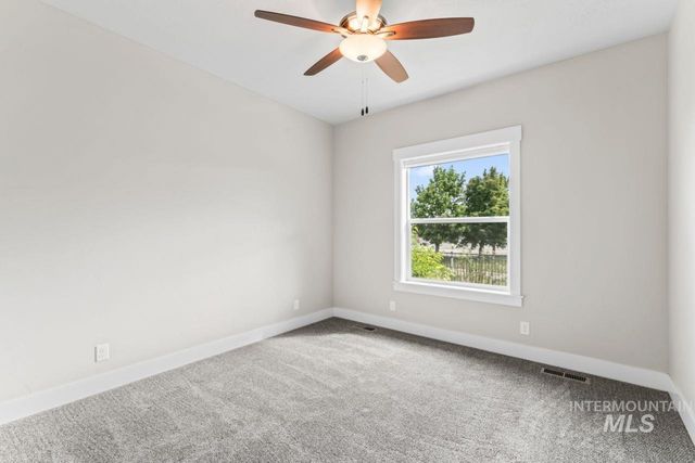 12462 S Sunrise Mist Loop, Nampa, ID 83686