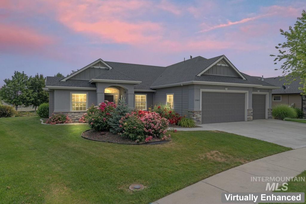 12462 S Sunrise Mist Loop, Nampa, ID 83686