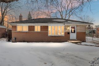 4348 Martin Road, Warren, MI 48092