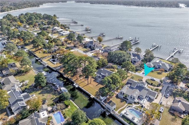 2208 Windward Shore DR, Virginia Beach, VA 23451