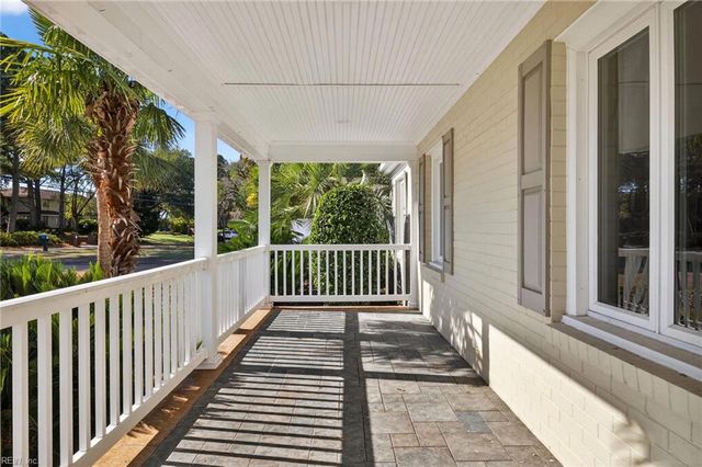 2208 Windward Shore DR, Virginia Beach, VA 23451