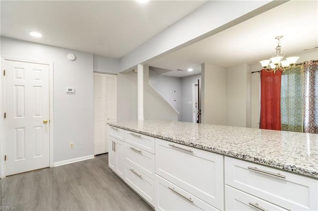 213 Whitewater Drive DR, Newport News, VA 23608