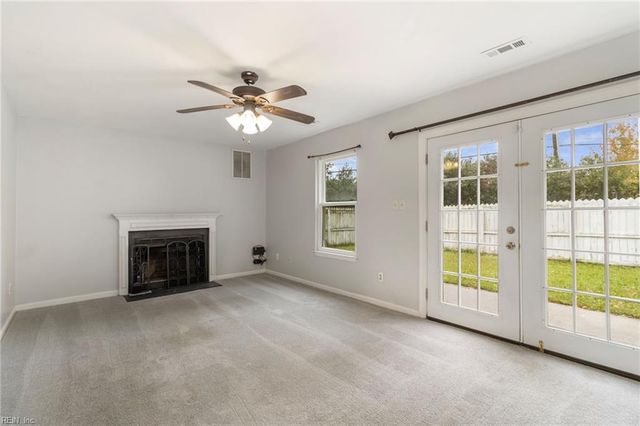 213 Whitewater Drive DR, Newport News, VA 23608