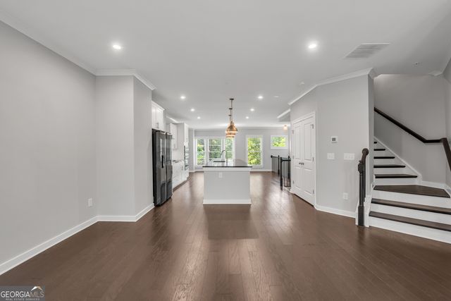 552 Ember Lane NW, Atlanta, GA 30318