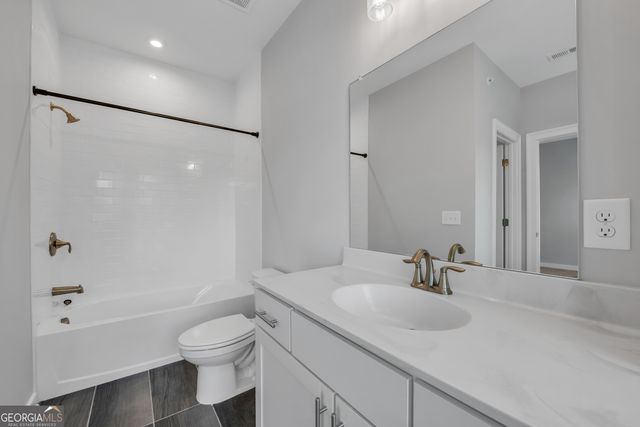 552 Ember Lane NW, Atlanta, GA 30318