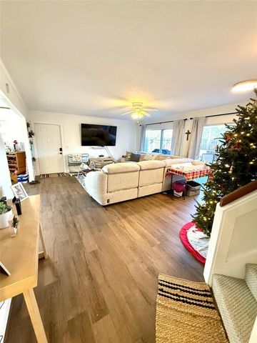 11605 Winchester Drive D, Palm Beach Gardens, FL 33410