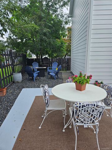 16 N Washington Street, Athens, NY 12015