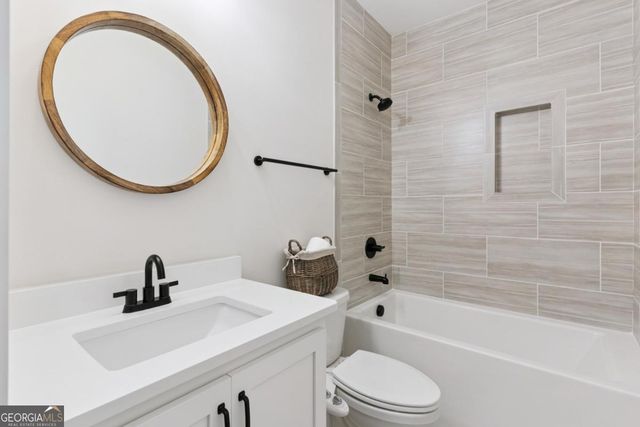 1093 Captains Cove Way, St. Simons, GA 31522