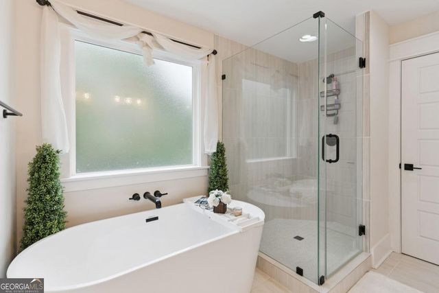 1093 Captains Cove Way, St. Simons, GA 31522