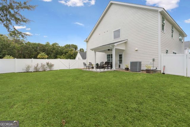 1093 Captains Cove Way, St. Simons, GA 31522