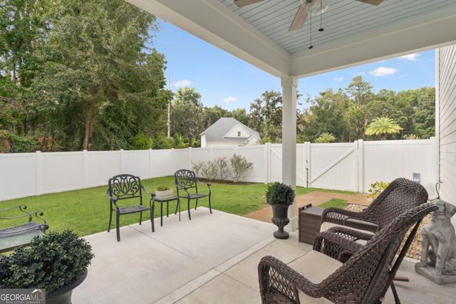 1093 Captains Cove Way, St. Simons, GA 31522