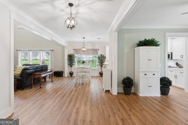 1093 Captains Cove Way, St. Simons, GA 31522