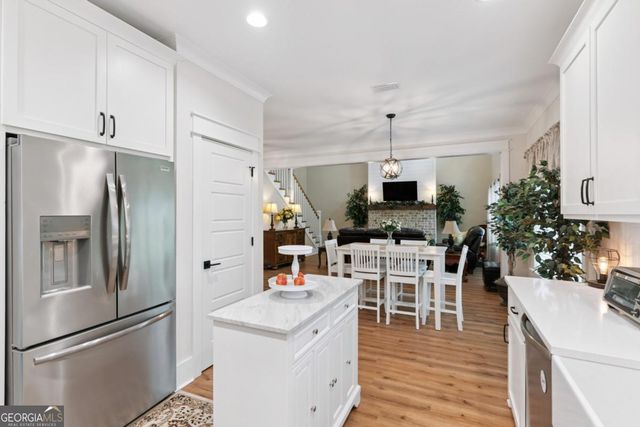 1093 Captains Cove Way, St. Simons, GA 31522