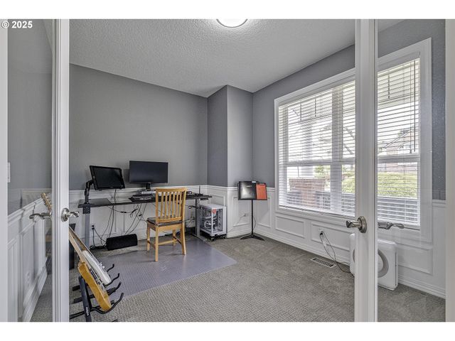 15178 Nw CHANNA Dr, Portland, OR 97229