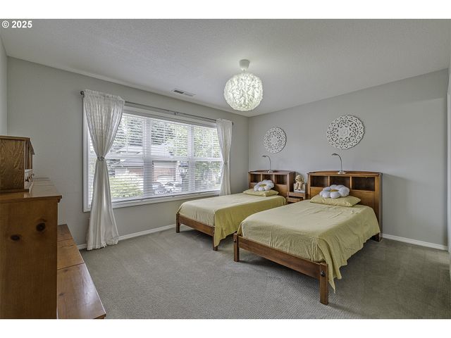 15178 Nw CHANNA Dr, Portland, OR 97229