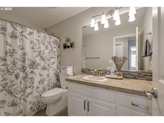 15178 Nw CHANNA Dr, Portland, OR 97229