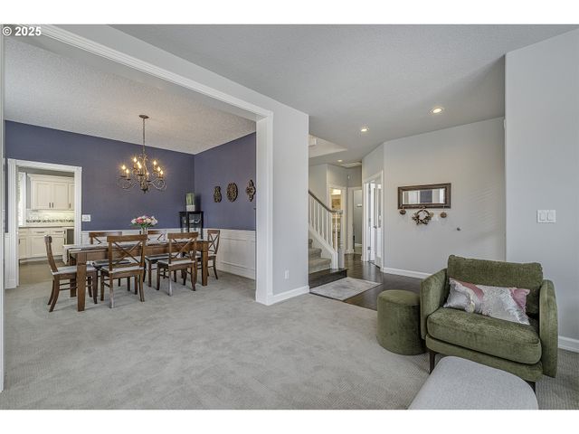 15178 Nw CHANNA Dr, Portland, OR 97229