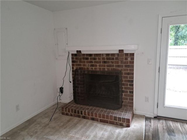 5513 Old Guard CRES, Virginia Beach, VA 23462