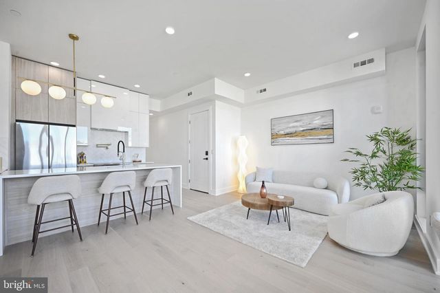 517 MONTANA AVE NE #3A, Washington, DC 20017