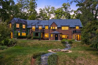 2752 Jefferson ST, Roanoke, VA 24014