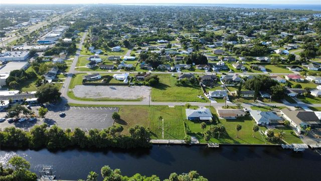 838 SPRING LAKE BOULEVARD, Port Charlotte, FL 33952