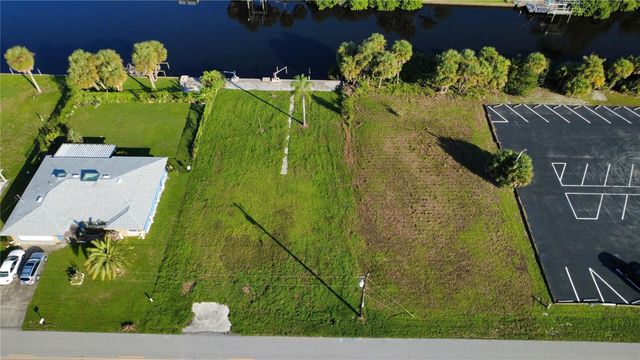 838 SPRING LAKE BOULEVARD, Port Charlotte, FL 33952