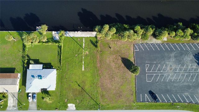 838 SPRING LAKE BOULEVARD, Port Charlotte, FL 33952