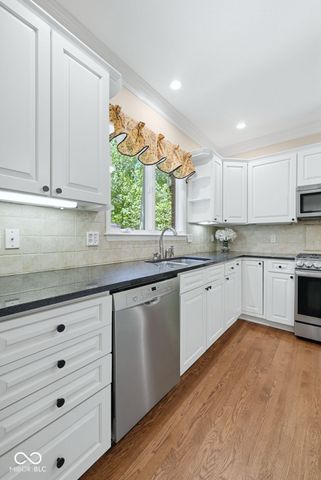 5276 Woodfield Drive S, Carmel, IN 46033