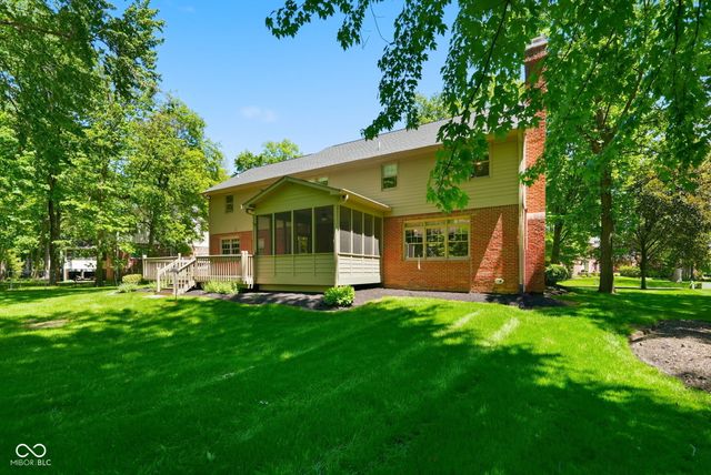 5276 Woodfield Drive S, Carmel, IN 46033