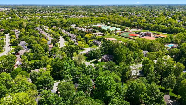 5276 Woodfield Drive S, Carmel, IN 46033