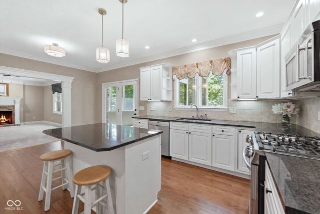 5276 Woodfield Drive S, Carmel, IN 46033