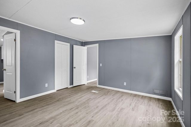 518 Primrose Drive, Asheville, NC 28806