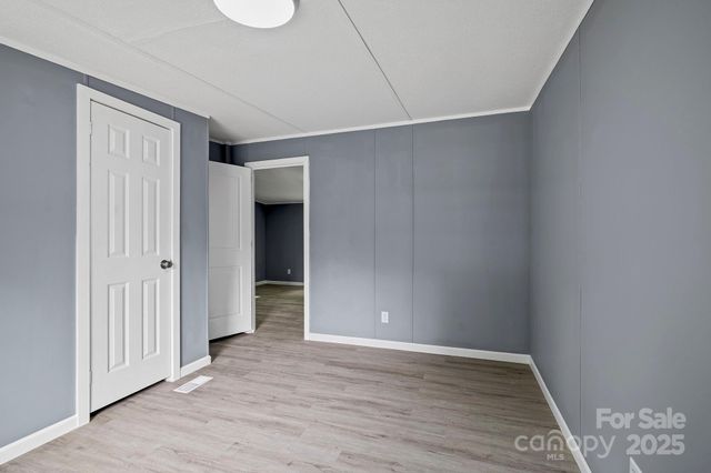518 Primrose Drive, Asheville, NC 28806