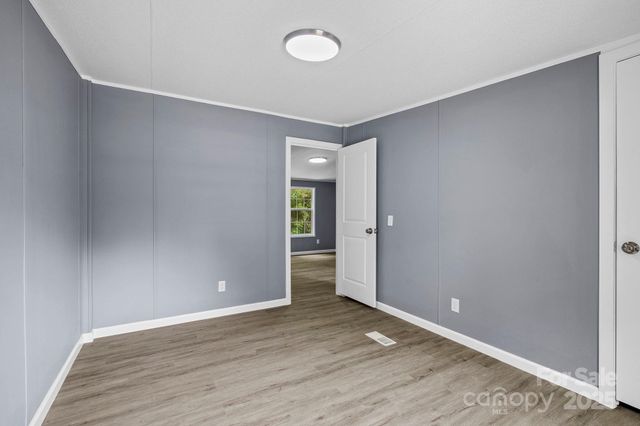 518 Primrose Drive, Asheville, NC 28806