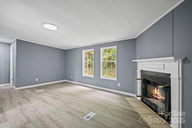 518 Primrose Drive, Asheville, NC 28806