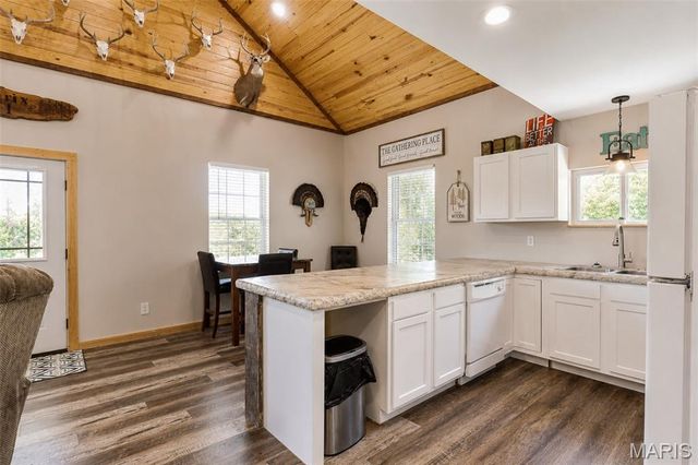 7067 Hwy C, Fredericktown, MO 63645