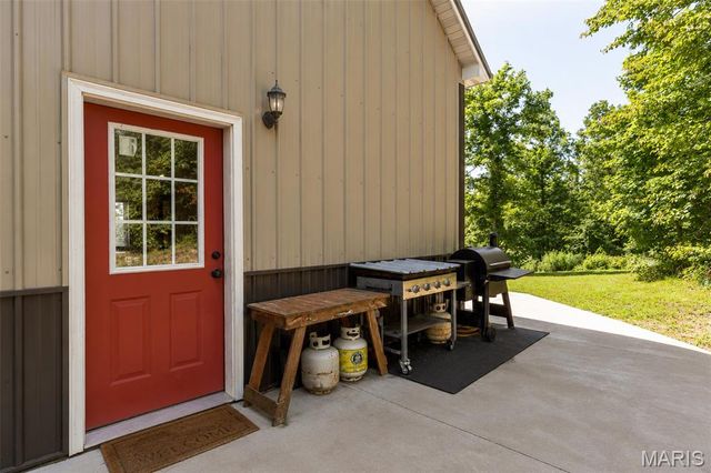 7067 Hwy C, Fredericktown, MO 63645