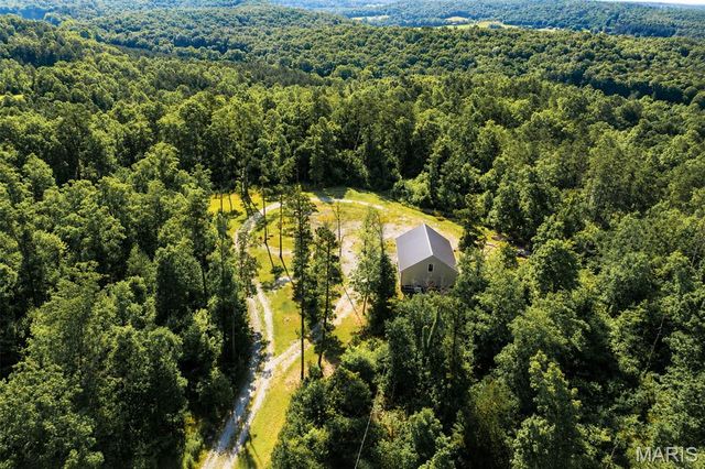 7067 Hwy C, Fredericktown, MO 63645