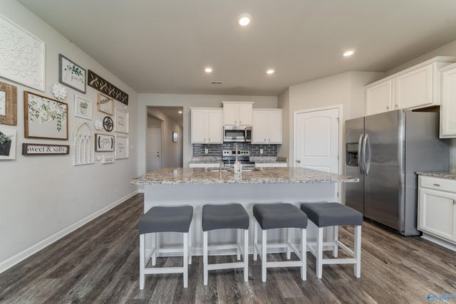 16008 Glenncrest Lane, Harvest, AL 35749