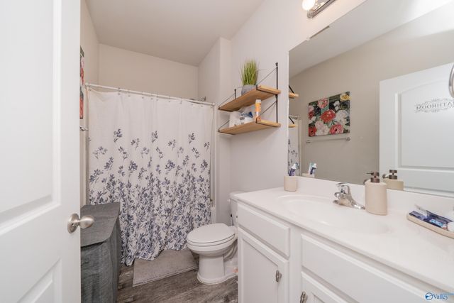 16008 Glenncrest Lane, Harvest, AL 35749