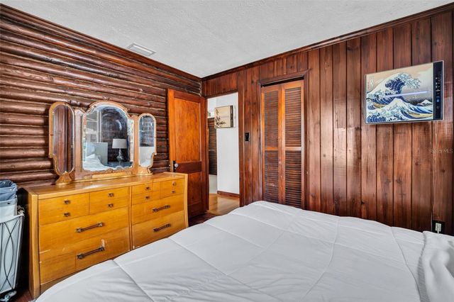 2600 26TH AVENUE N, St Petersburg, FL 33713