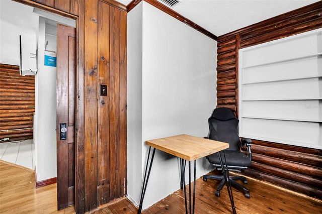 2600 26TH AVENUE N, St Petersburg, FL 33713