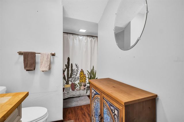 2600 26TH AVENUE N, St Petersburg, FL 33713