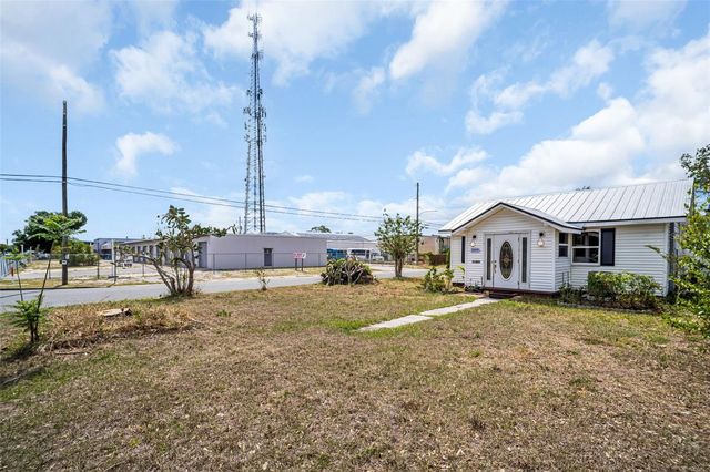 2600 26TH AVENUE N, St Petersburg, FL 33713