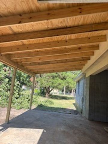 110 Henry IV Trace, Mabank, TX 75156