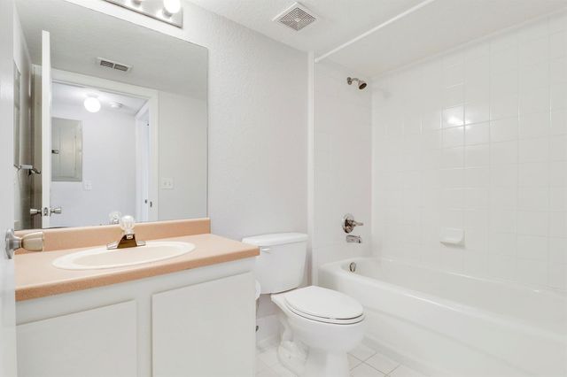 121 SW Palm Drive Unit 306, Port St. Lucie, FL 34986